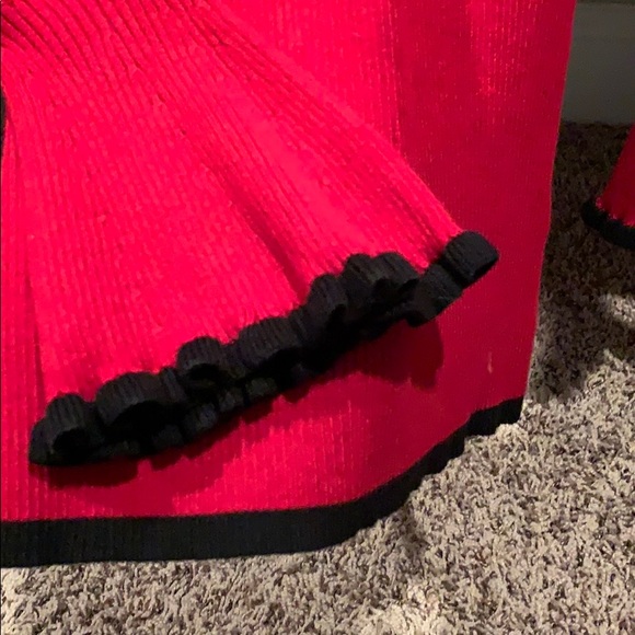 Red sweater - Picture 2 of 2